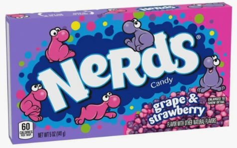 Драже NERDS со вкусом Винограда и Клубники 141гр (12) оптом